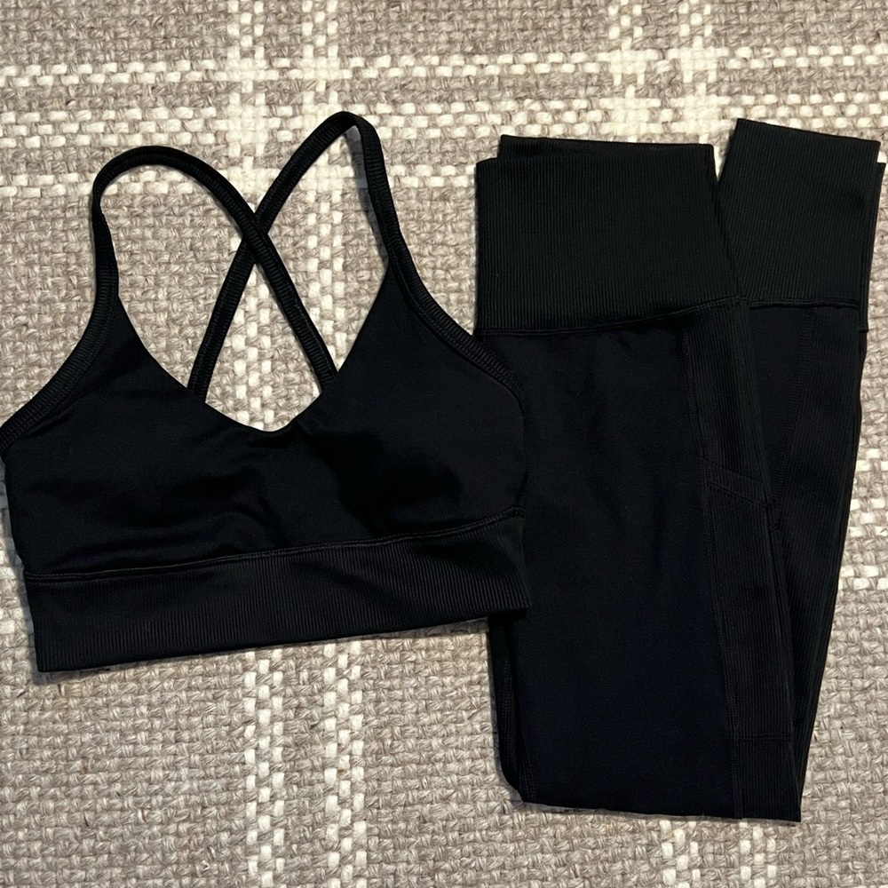 Offline by Aerie Workout Set